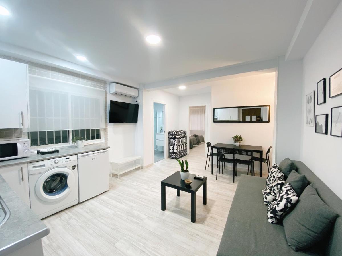 Gmc Turistics - La Casita De Atarazanas Apartment Malaga Bagian luar foto