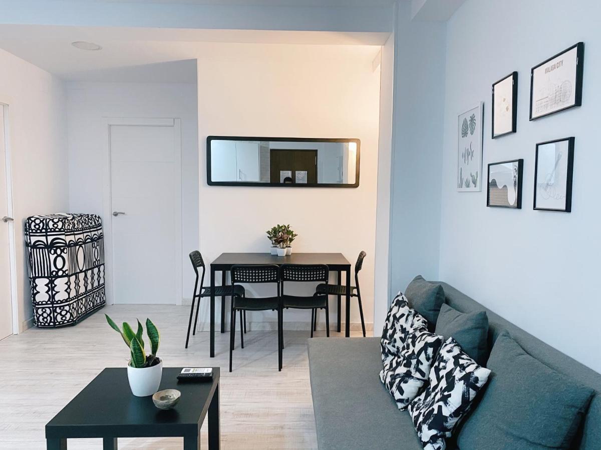 Gmc Turistics - La Casita De Atarazanas Apartment Malaga Bagian luar foto